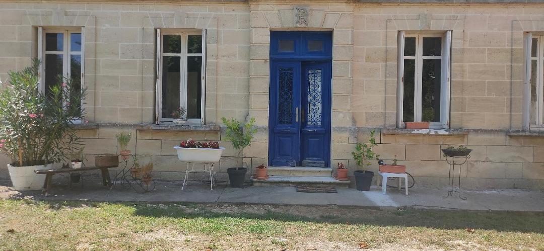 Chateau Monichot Organic Vineyard Tauriac  Екстериор снимка